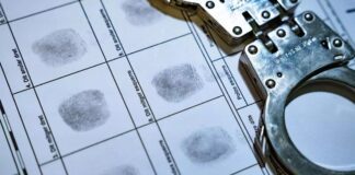 Texas | Detienen a hombre por acosar a mujeres en baños de gimnasios y universidades Texas | Detienen a hombre por acosar a mujeres en baños de gimnasios y universidades