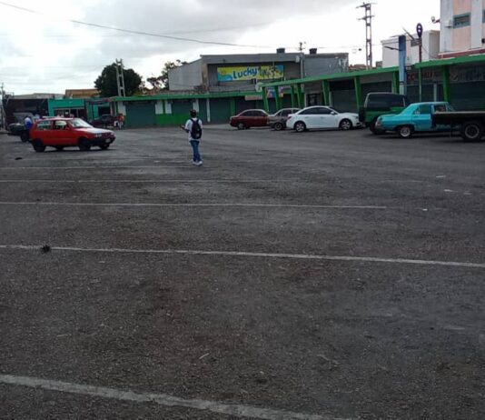 Punto Fijo| Reportan ausencia de transporte en el mercado municipal