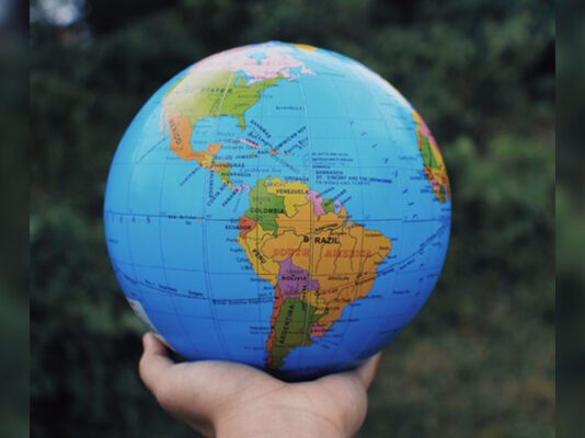 UE destinará más de US$ 145 millones de ayuda humanitaria para América Latina y el Caribe UE destinará más de US$ 145 millones de ayuda humanitaria para América Latina y el Caribe