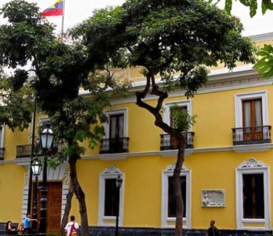 Gobierno rechaza renovación del decreto que considera a Venezuela una «amenaza» para EEUU