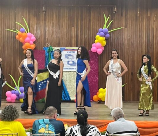 Vídeo| El Carnaval llegó a la Unefm del Municipio Falcón