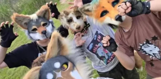 El fenómeno de los therians y el universo furry El fenómeno de la therianthropy y el universo furry