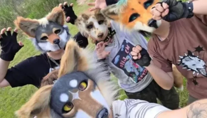 fenómeno-therianthropy-universo-furry-Grupos-de-personas-que-se-consideran-therians-1024x584 El fenómeno de la therianthropy y el universo furry