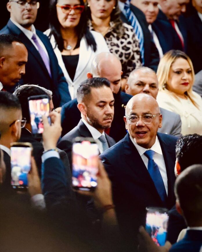 La historia personal que contó Jorge Rodríguez para defender la amnistía