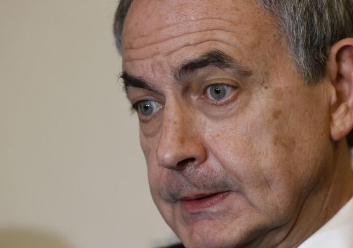 Rodríguez Zapatero llegó a Caracas para participar en el plan de paz promovido por Delcy Rodríguez