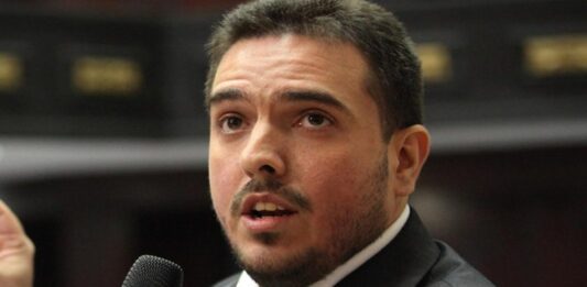 Stalin González sobre el diálogo: «Llegó el momento de no repetir los mismos errores» Stalin González sobre diálogo: «Llegó el momento de no repetir los mismos errores»