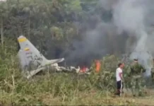 Colombia | Se estrella avión militar con 125 personas a bordo, al menos 48 son rescatadas Colombia | Se estrella avión militar con 125 personas a bordo, al menos 48 son rescatadas