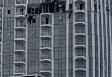 Alarma en Dubái tras ataque de Irán: dron impacta contra edificio Alarma en Dubái tras ataque de Irán: dron impacta contra edificio