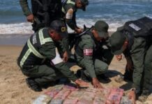 Incautan 22 panelas de cocaína