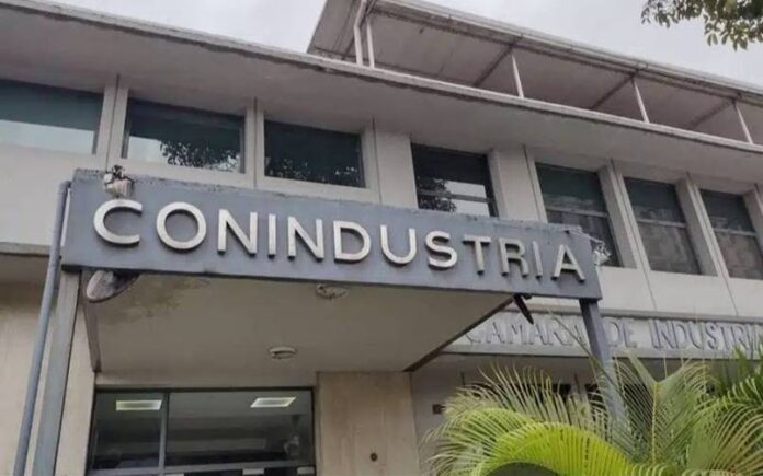 Conindustria lanza propuesta para la subasta de divisas