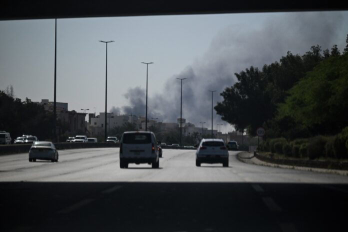 KUWAIT-ISRAEL-IRAN-US-CONFLICT EEUU cerró indefinidamente su embajada en Kuwait