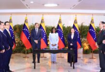 PDVSA firmó acuerdo con Repsol que garantizará el abastecimiento de gas PDVSA firmó acuerdo con Repsol