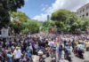 Hoy marchan el oficialismo y la oposición en Caracas Hoy marchan el oficialismo y la oposición en Caracas
