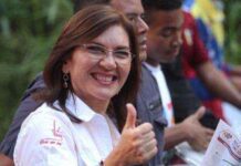 Jacqueline Faría, ministra de Transporte