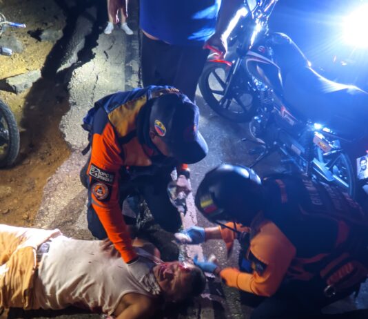 Municipio Colina| Motorizado deslizó y «frenó» con la cabeza