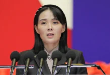 Norcorea advierte de «consecuencias terribles» por maniobras de EEUU Norcorea advierte de "consecuencias terribles" por maniobras de EE UU