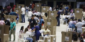 Pacto Histórico y Centro Democrático, las dos principales fuerzas políticas de Colombia Pacto Histórico y Centro Democrático, las dos principales fuerzas políticas de Colombia