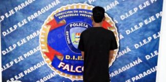 Punto Fijo| Celoso |Le partió el celular a su pareja y le pegó