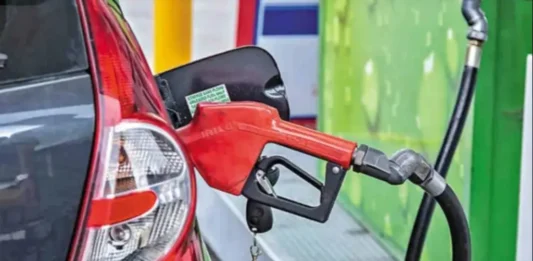 Proponen cambios en las estaciones de servicio para la venta de gasolina premium y la económica Proponen cambios en las estaciones de servicio para la venta de gasolina premium y la económica