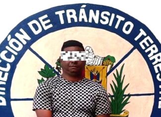 Suspenden por diez días a chofer por negarse a cobrar el pasaje preferencial