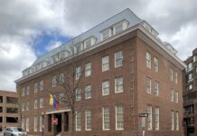 Trump emite licencia para facilitar reapertura de la embajada de Venezuela en EEUU Trump emite licencia para facilitar la reapertura de la embajada de Venezuela en EE.UU.