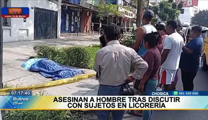 Perú | Asesinan a joven venezolano afuera de una licorería