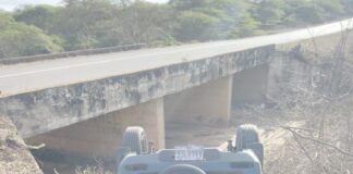 Municipio Falcón| Vuelco de vehículo con daños materiales