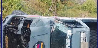 Municipio Piritu| Vuelco de camioneta de la PNB dejó tres funcionarios lesionados