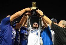 Yadier Molina renovó con Magallanes Yadier Molina renovó con Magallanes