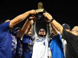 Yadier Molina renovó con Magallanes Yadier Molina renovó con Magallanes