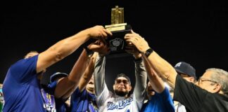 Yadier Molina renovó con Magallanes Yadier Molina renovó con Magallanes