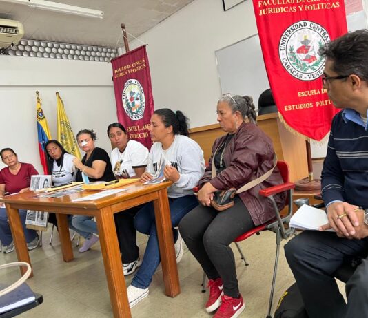 Exigen un sistema de justicia autónomo e imparcial Exigen un sistema de justicia autónomo e imparcial