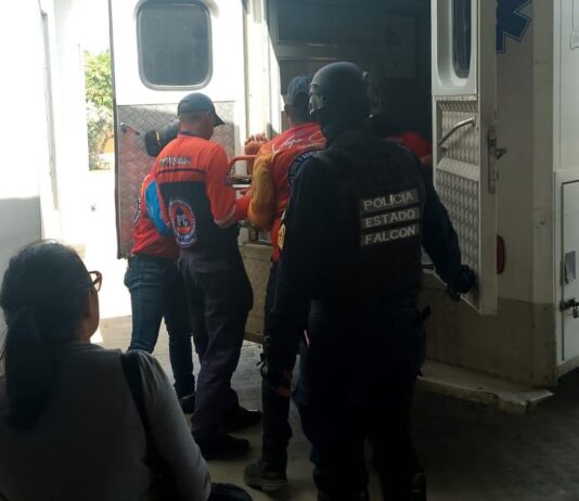 Municipio Falcón| Lesionada pareja en deslizamiento de moto