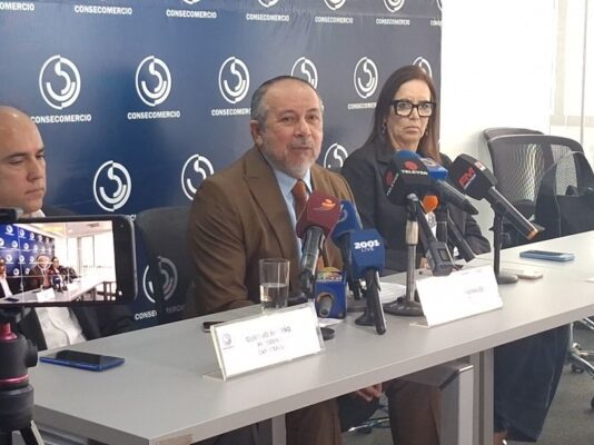 Carga tributaria absorbe entre 57% y 60% de la ganancia bruta de las empresas