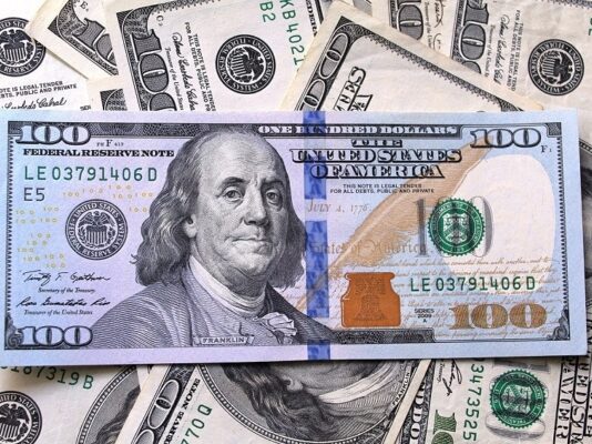 Fondos del FMI deben ser utilizados para estabilizar el mercado cambiario