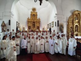 Coro| Vídeo| Efectuada la Santa Misa Crismal en Catedral con gran asistencia de fieles