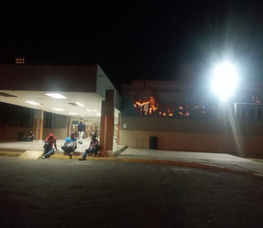 Punta Cardón| Motorizado chocó con una pared en Bicentenario