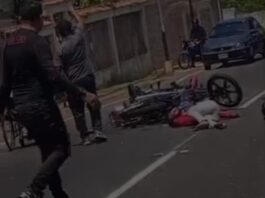 Ciudad Bolívar| Vídeo| Colisión entre motorizados deja cuatro herido de gravedad