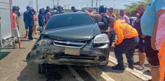 Punto Fijo| Vehículo chocó contra un muro