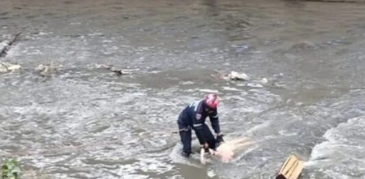Caracas| recuperan el cuerpo de una mujer en el río Guaire