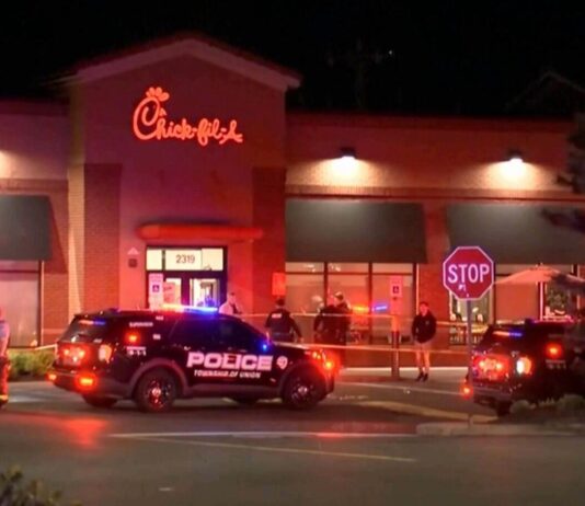 Tiroteo en Nueva Jersey: un muerto y seis heridos tras ataque en restaurante Tiroteo en Nueva Jersey: un muerto y seis heridos tras ataque en restaurante