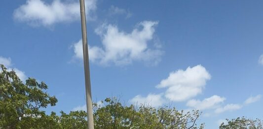 Gobierno regional, profesores y estudiantes supervisan electrificación y mejoras en Núcleo Sabino de la UNEFM