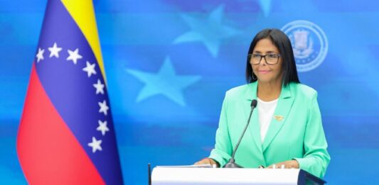 Anuncian incremento salarial «responsable» a partir del 1 de mayo