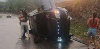 Cojedes|Vuelco de camioneta con daños materiales