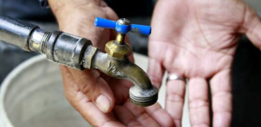 Municipio Falcón| En Pueblo Nuevo llevan dos meses sin recibir agua por tubería