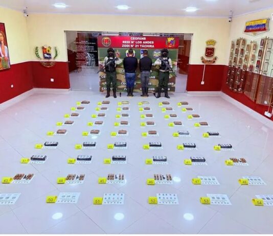 Táchira| Un venezolano y colombiano cayeron con 13 panelas de droga