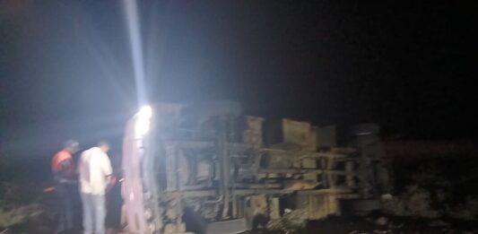 Punto Fijo| Colisión entre una Encava y un camión Cargo dejó diez lesionados
