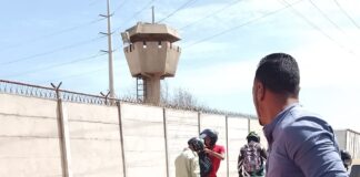 Punto Fijo| Se estalló el caucho de la moto y se fue al pavimento