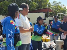 Gobernador Clark entrega uniformes y equipos de seguridad a personal de Juntos por Falcón