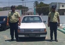 Coro| Vídeo| Retienen vehículo por infracción a la Ley de Transporte Terrestre